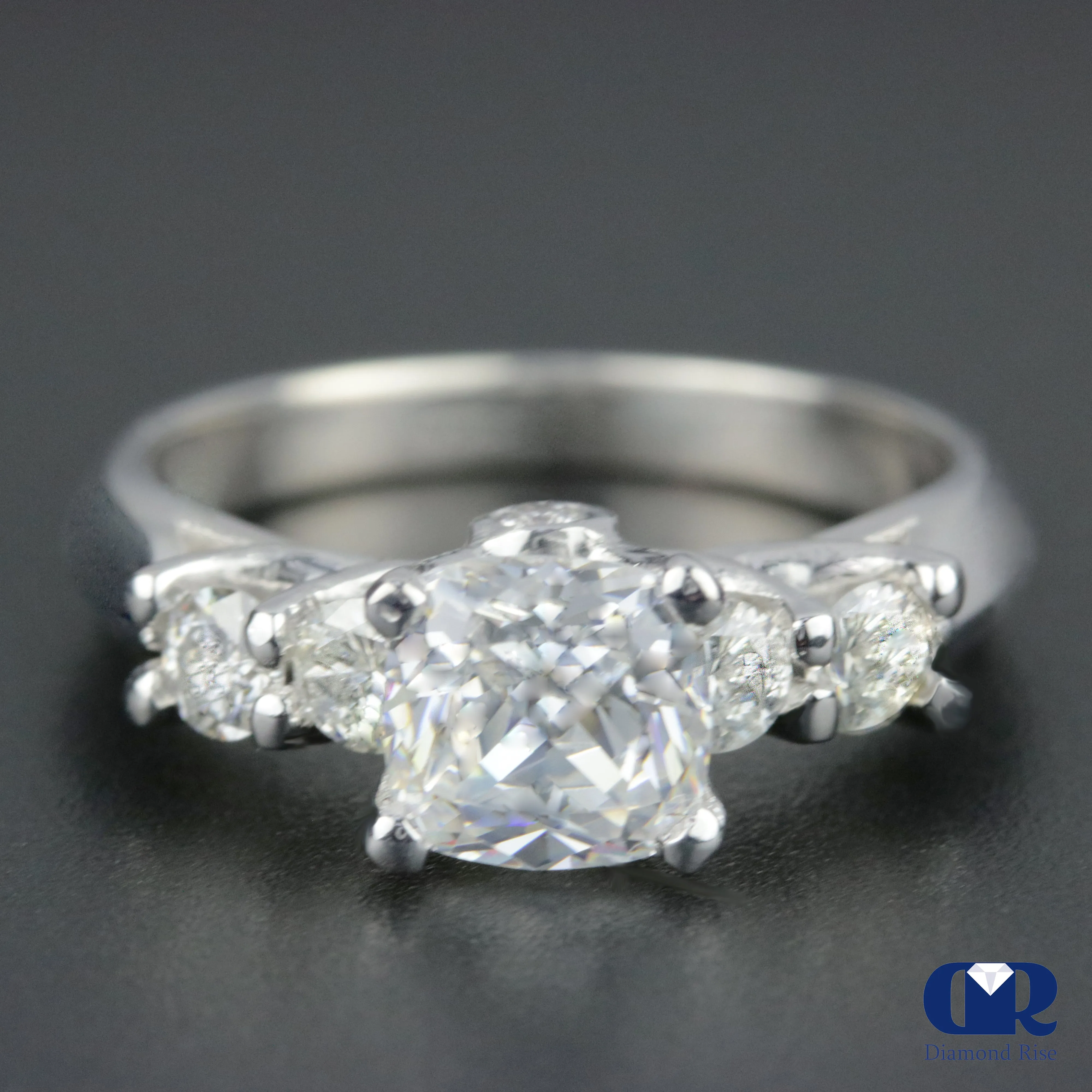 1.45 Carat Radiant Cut Diamond Engagement Ring In Platinum