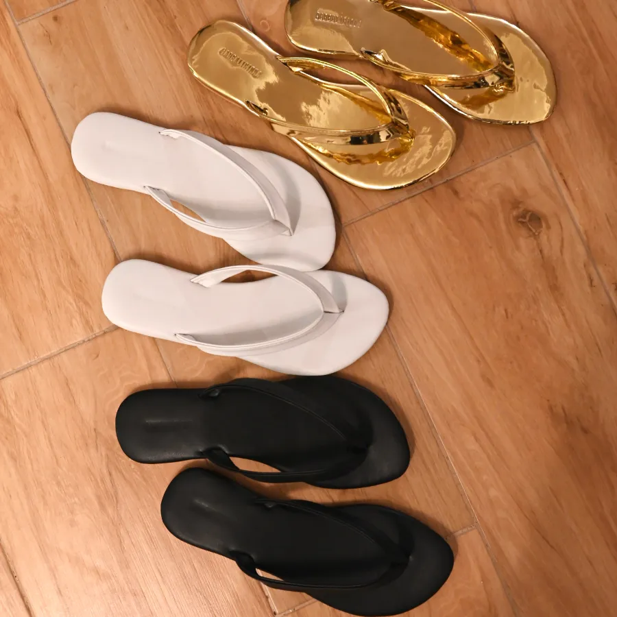 URBANA GOLD SLIPPERS